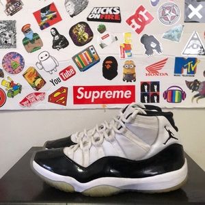 Air Jordan 11 Concord